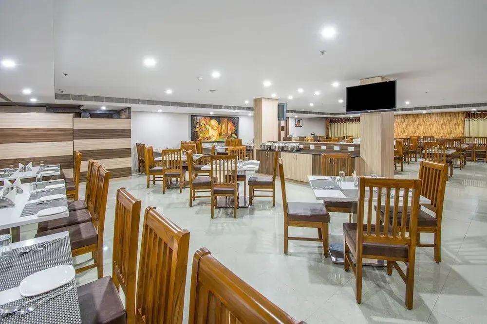 Hotel Sai Krishna Paradise by OYO Rooms