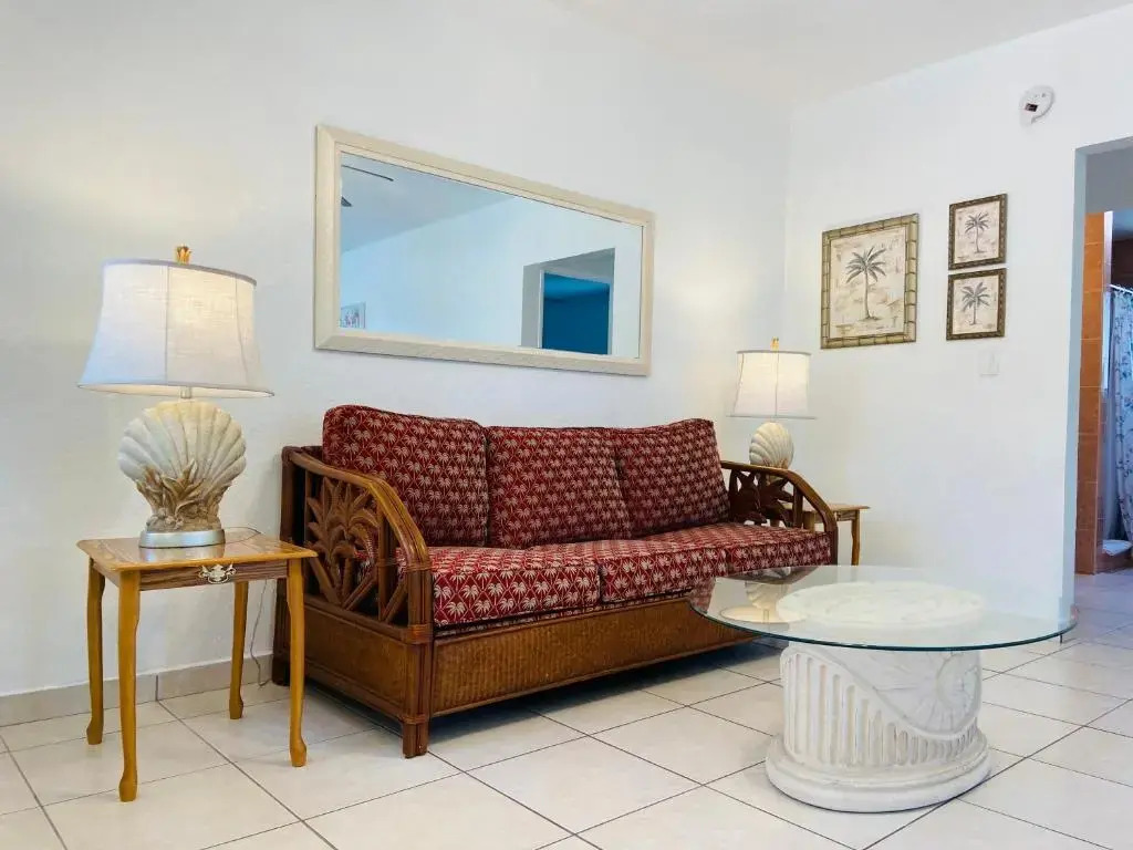 Beach Tide Motel
