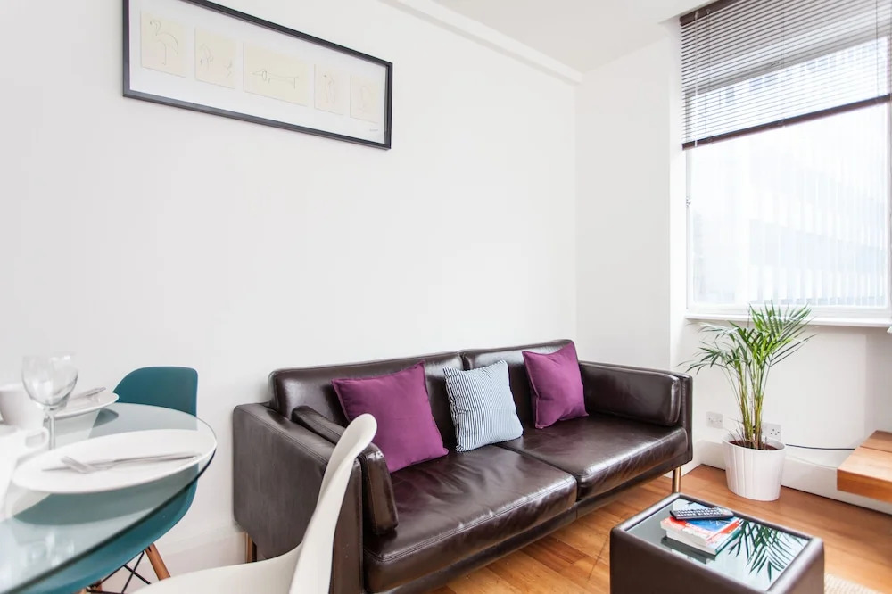 Spacious Apartment Berwick St &Oxford St