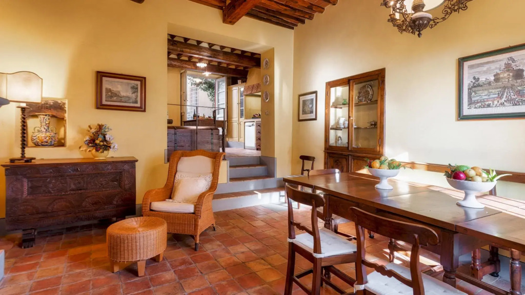 VILLA PRIMO SOLE 22, Emma Villas