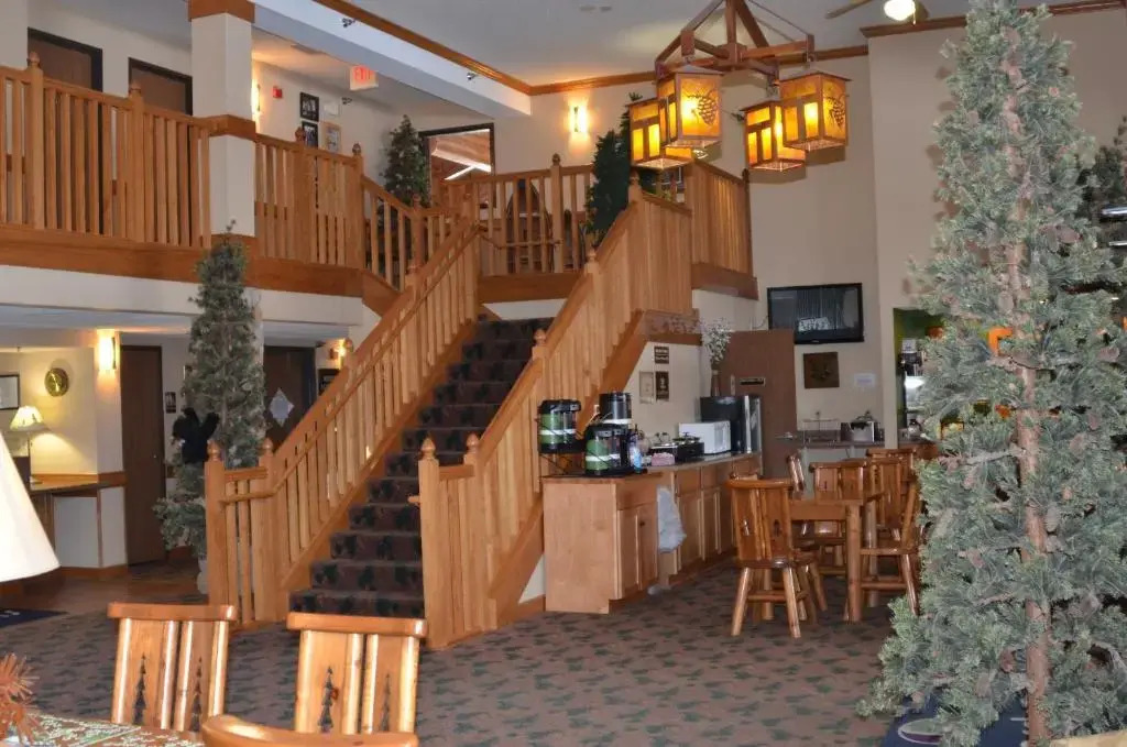 Boarders Inn & Suites by Cobblestone Hotels - Fayette