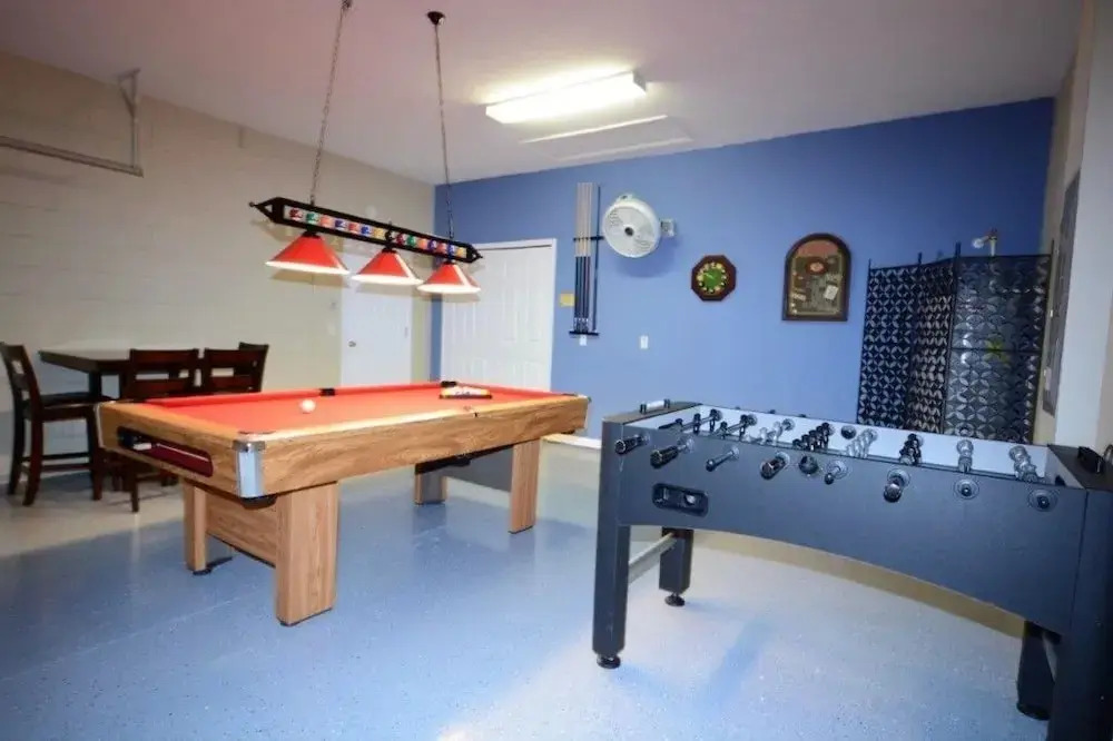 Cumbrian Lakes 1219 - Six Bedroom Villa with Private Pool