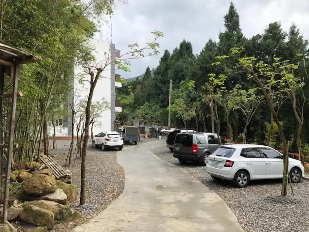 Xitou Bi Xue Shan Lin Homestay