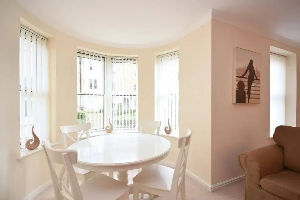 Town or Country - Osborne House Apartments
