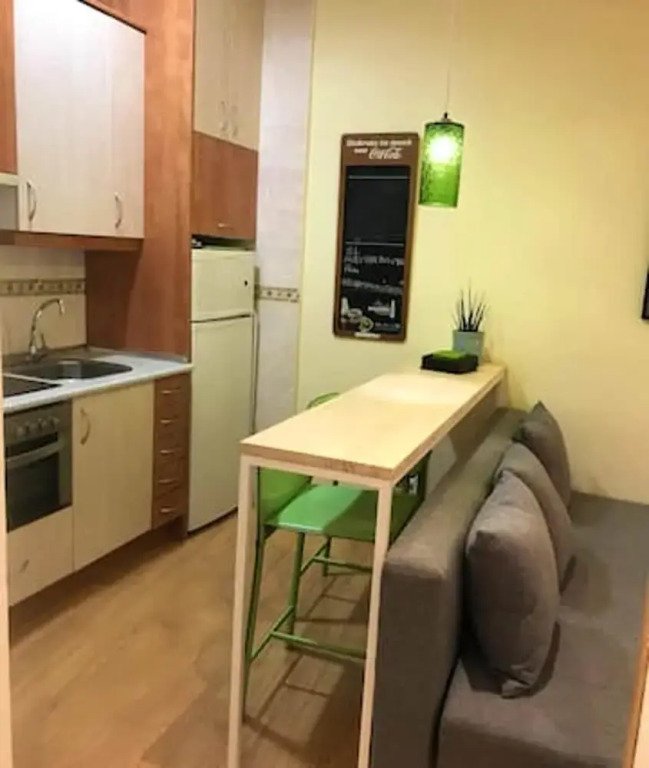 Apartment with One Bedroom in Madrid, with Wifi