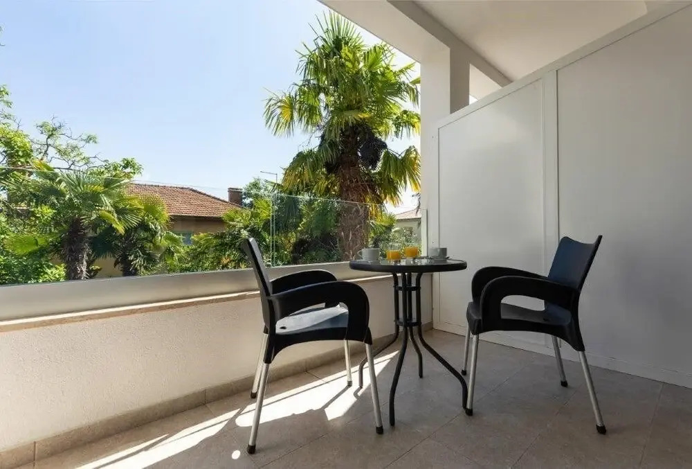 Villa Ladavac B&B