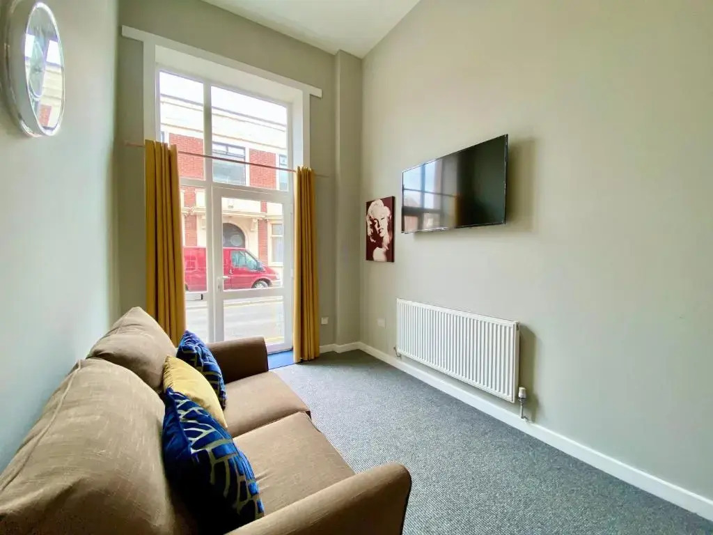 Fabulous 1 Bedroom Apartment - sleeps 4