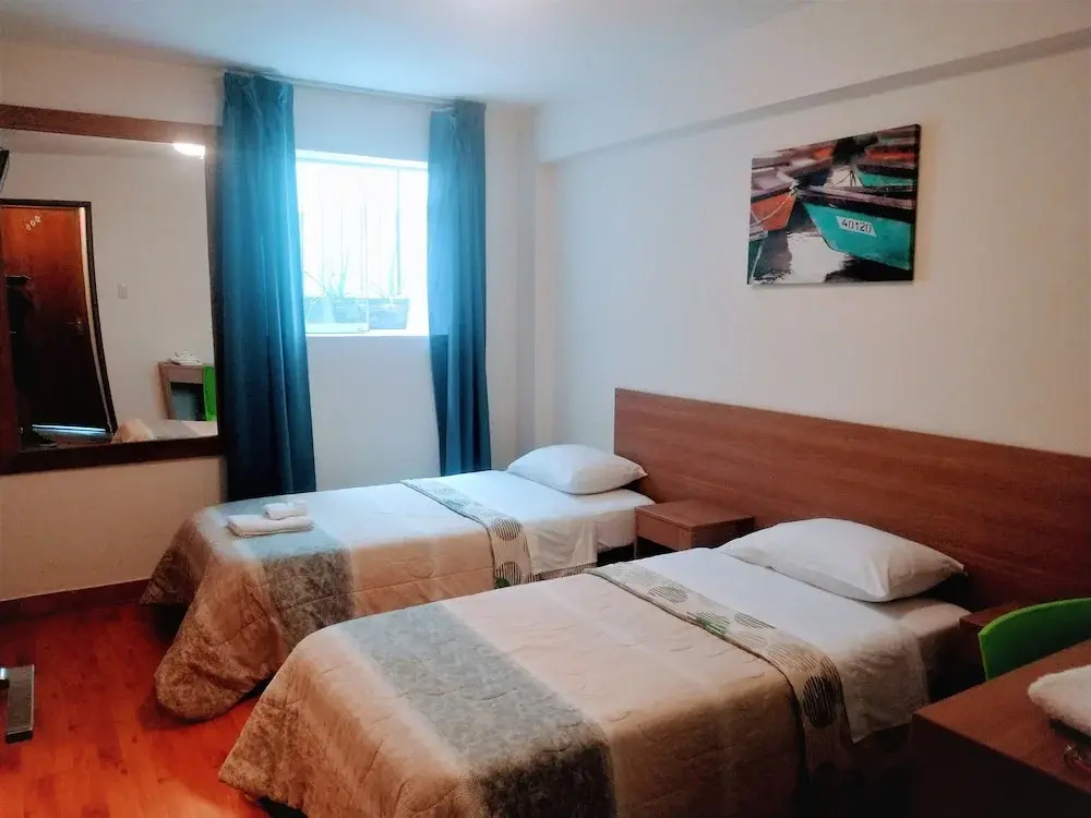 Hotel Paris Lima