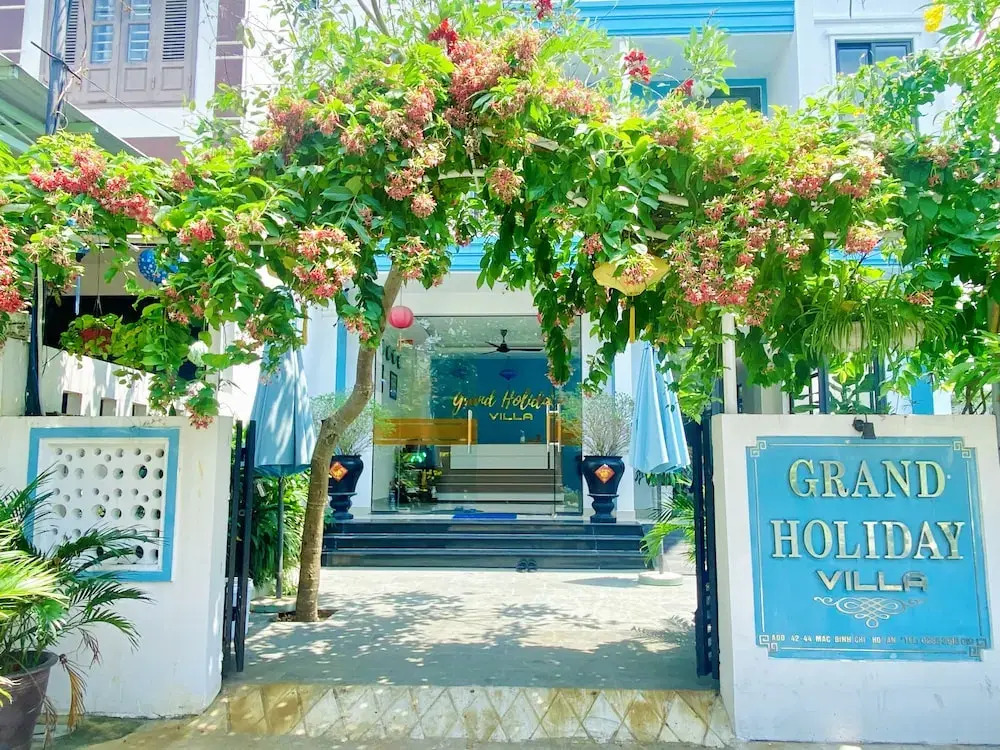 Grand Holiday Hoian Villa