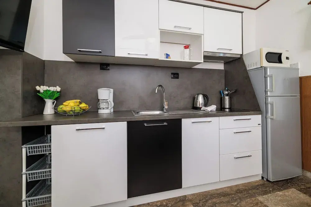Apartment Petar