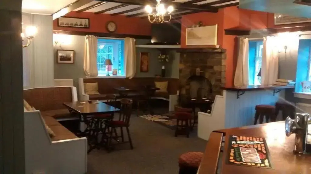 Spring Grove Tavern