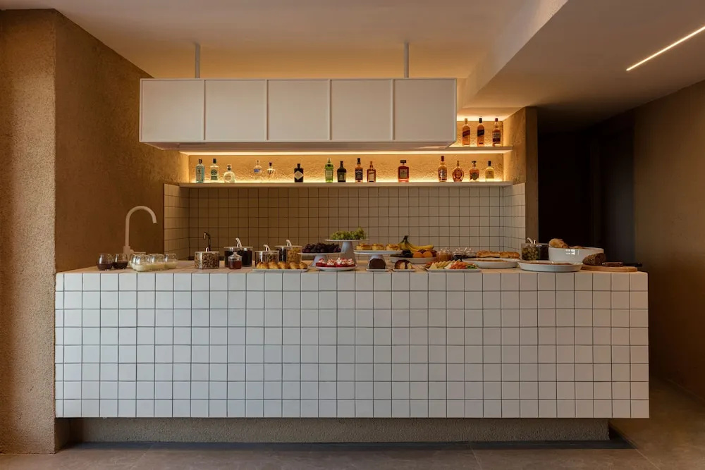 Neo Suites