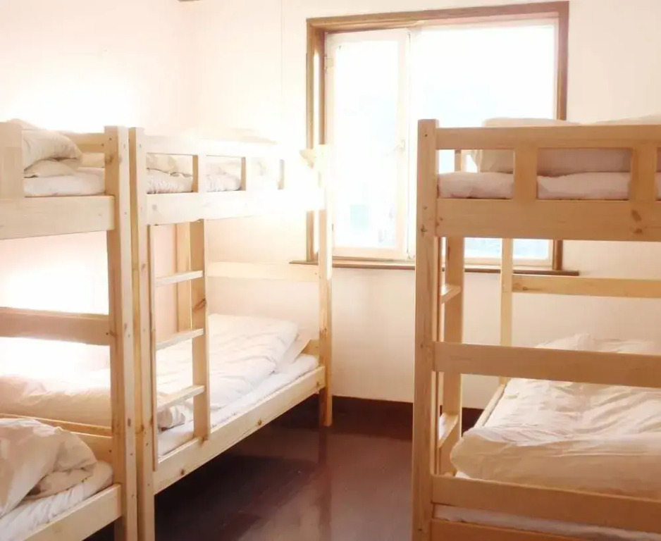 E Cheng Shan Se Youth Hostel