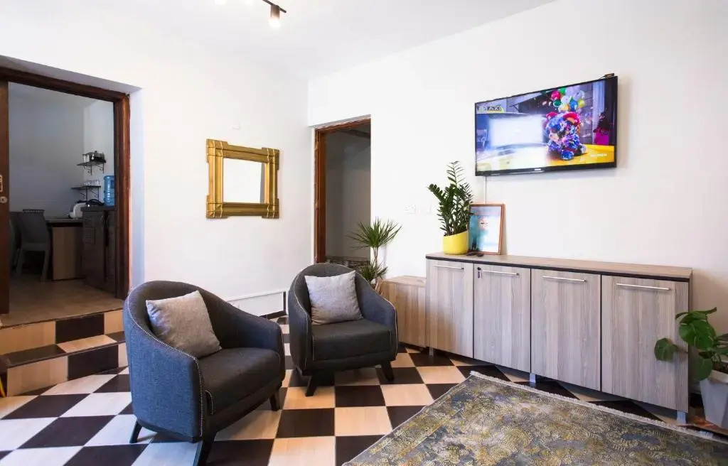 Homelike Guest house