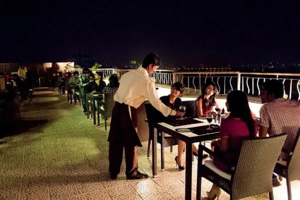 Katriya Hotel and Tower