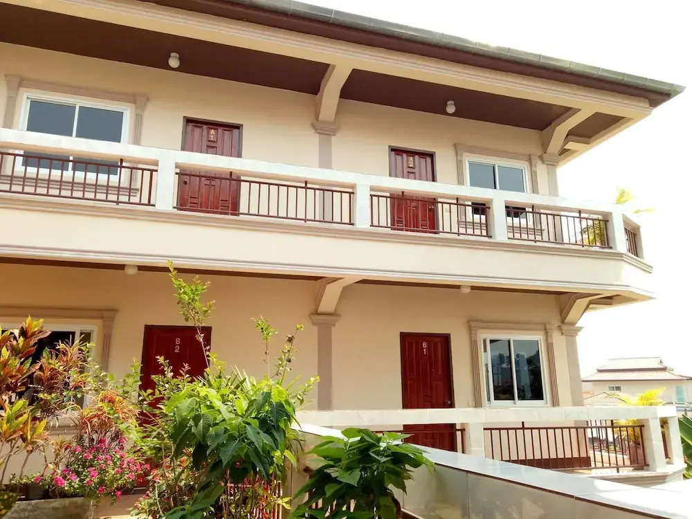 Happy House