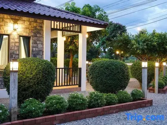 Sanaepatan Home Resort - เสน่ห์ป่าตาล โฮม รีสอร์ต