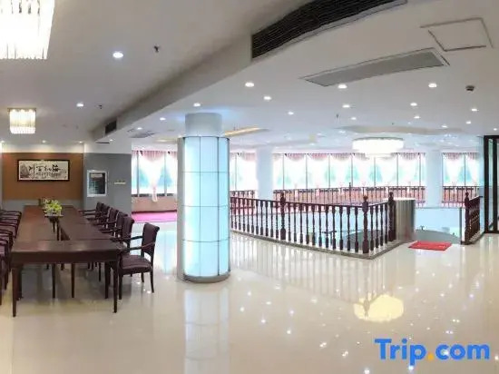 Thih Hotel Shanghai