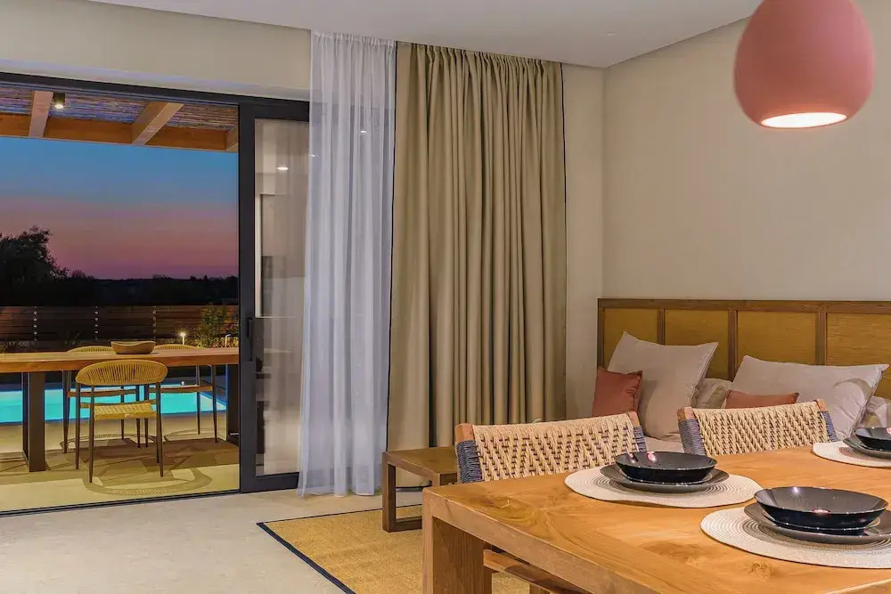 Lakka Suites