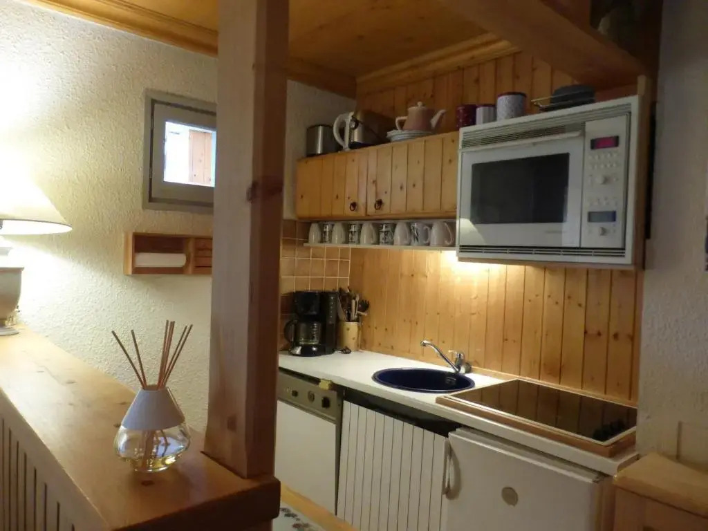 Appartement Méribel, 3 pièces, 6 personnes - FR-1-411-715