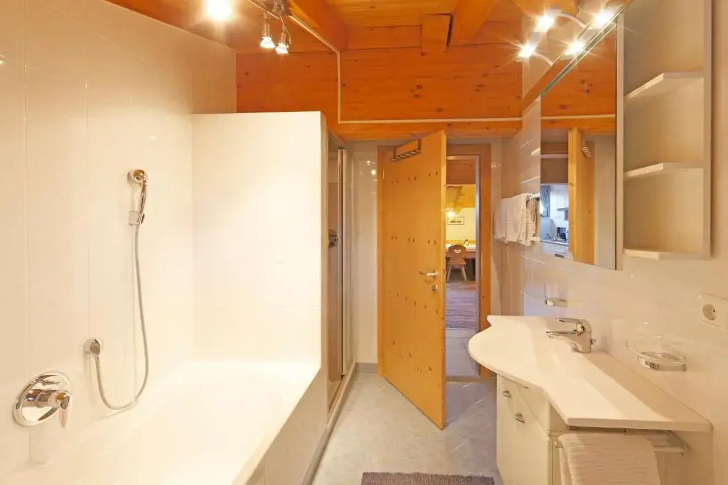 Chalet & Appartement Zingerlehof Trens