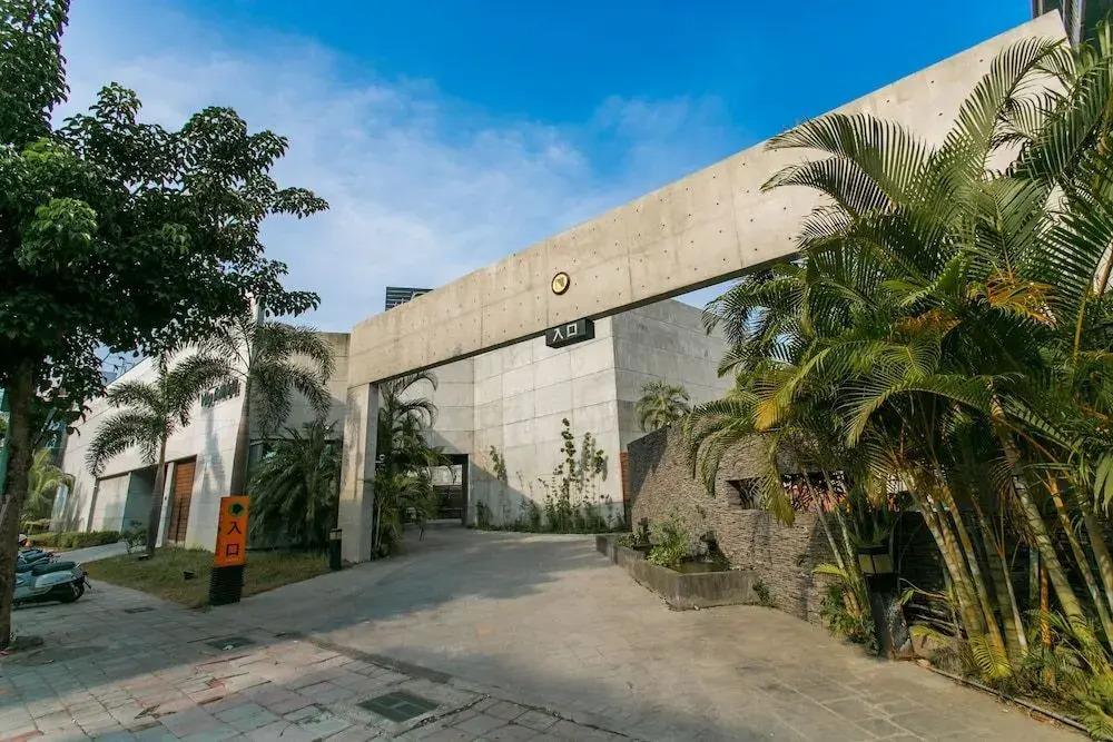 Zhen 13 Villa Motel