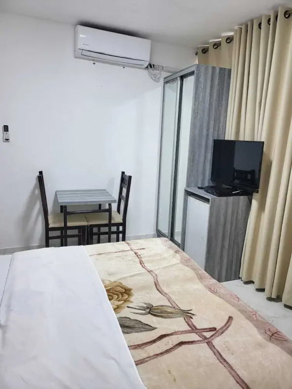 J-Motel