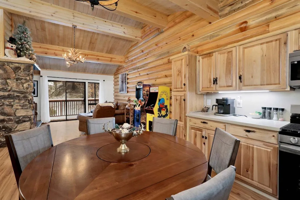 2586-ours De Ski Chateau