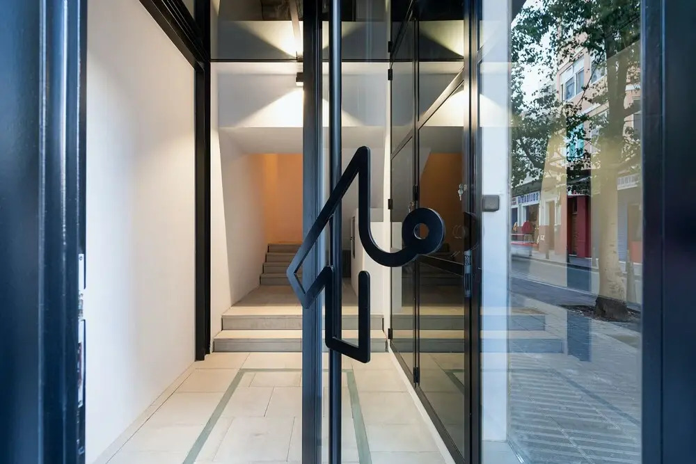Tusity One Self Check-in Apartments