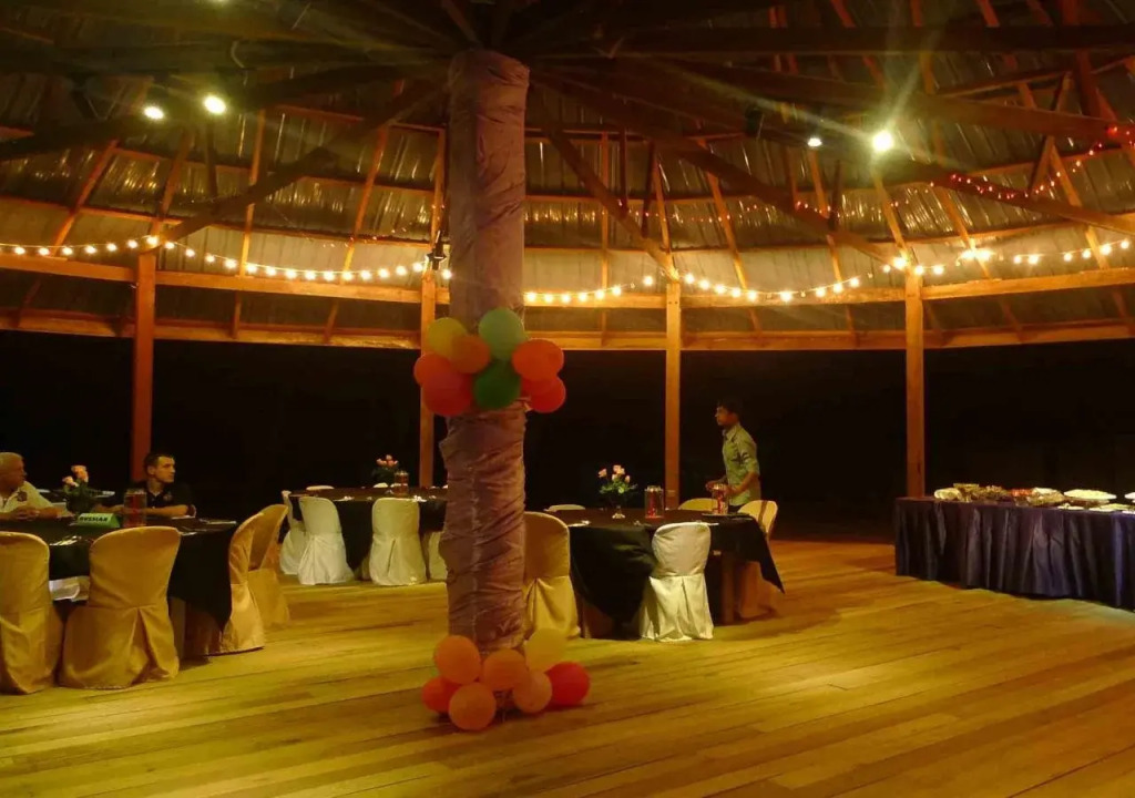 Villa Danialla Beach Resort