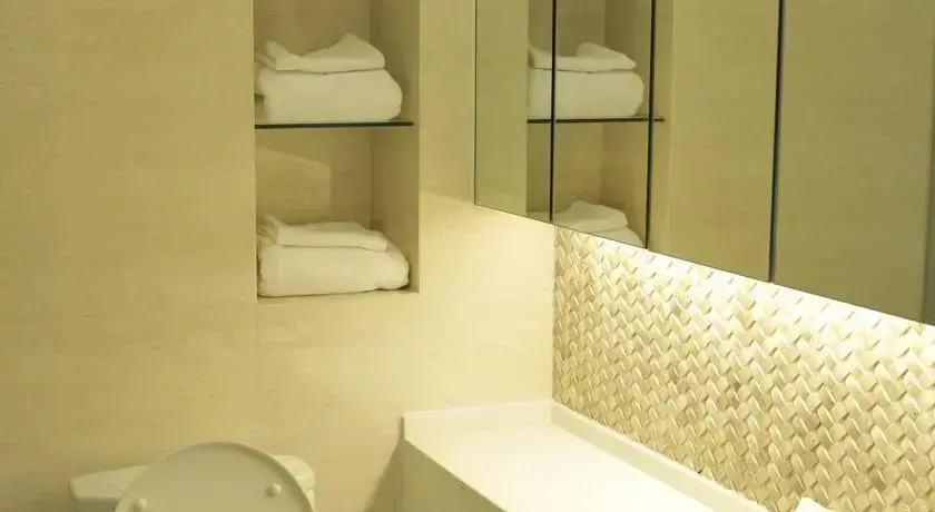 Holiday Sunshine Aparthotel