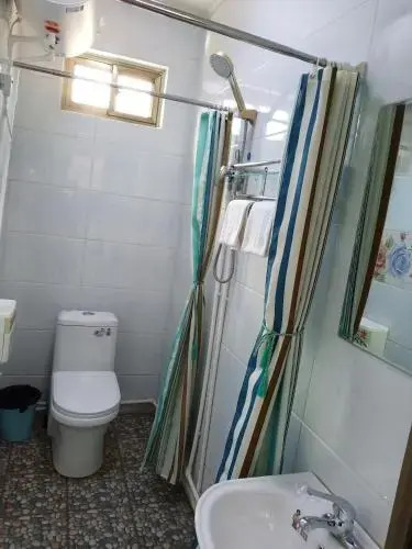 Yanlaixing Guesthouse
