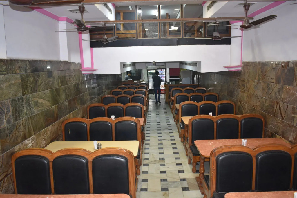 Hotel Rahil Palace