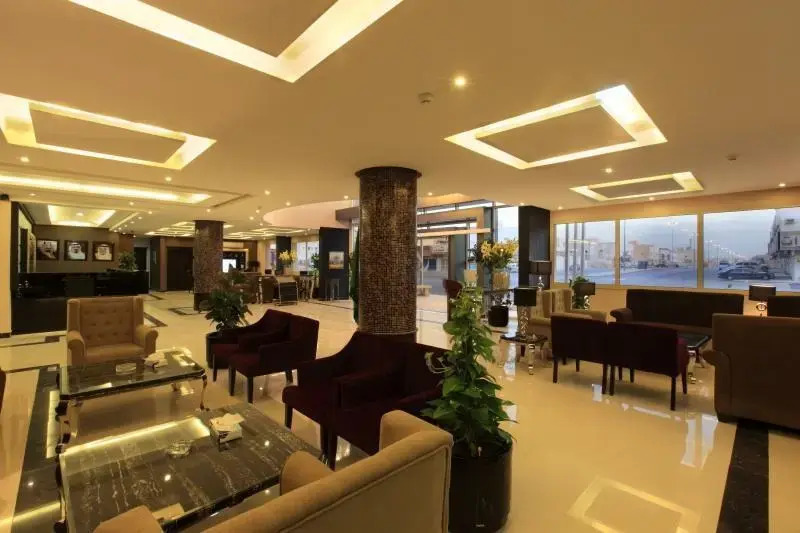 Wonder Plaza Suites