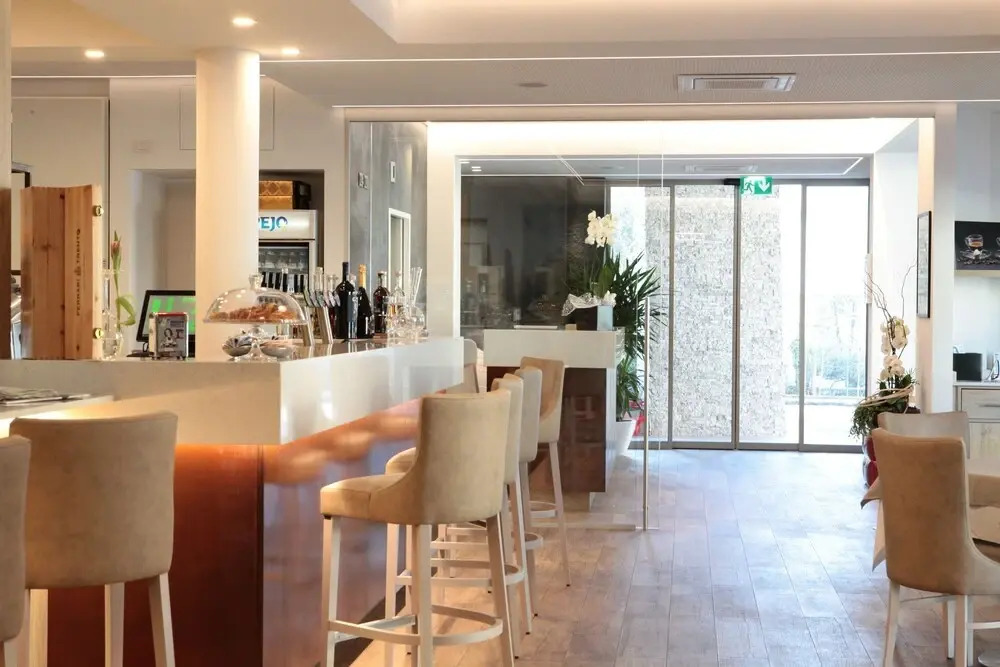 Athos Hotel