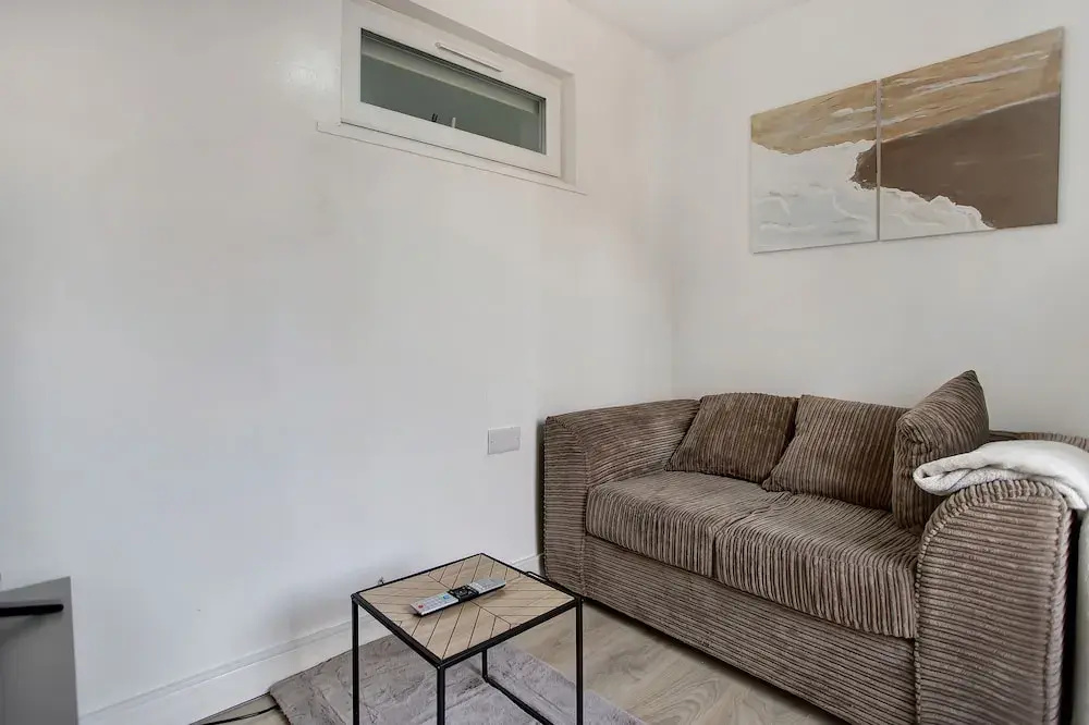 Cozy 1-bed Apartment Close to Lcy & Excel