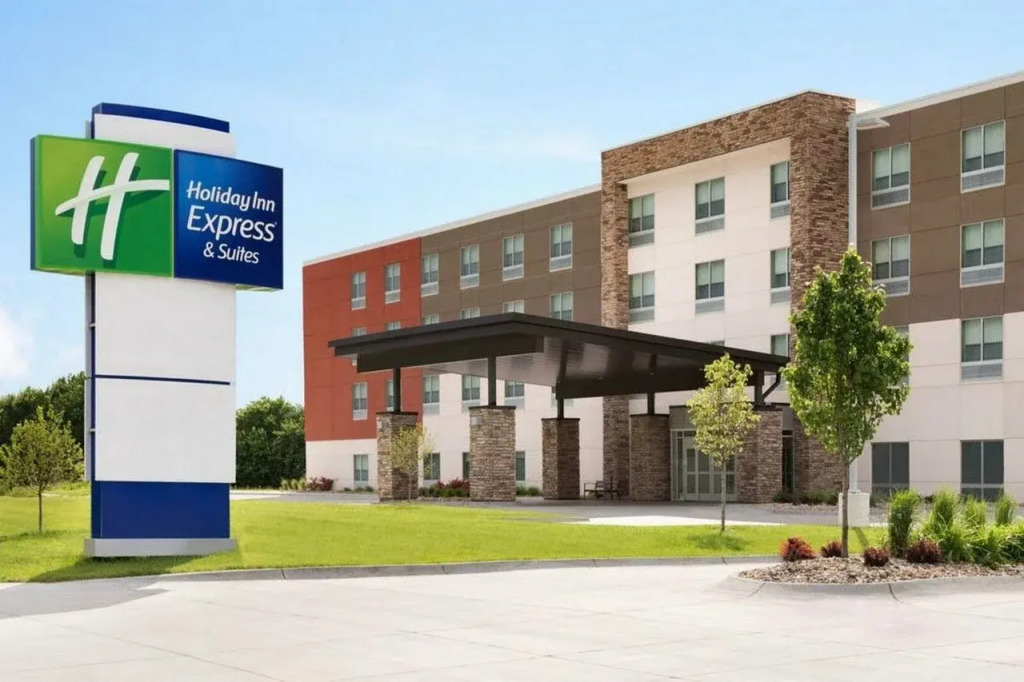 Holiday Inn Express & Suites Sanford - Lake Mary by IHG