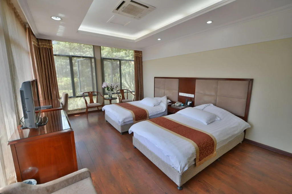Arirang Hotel