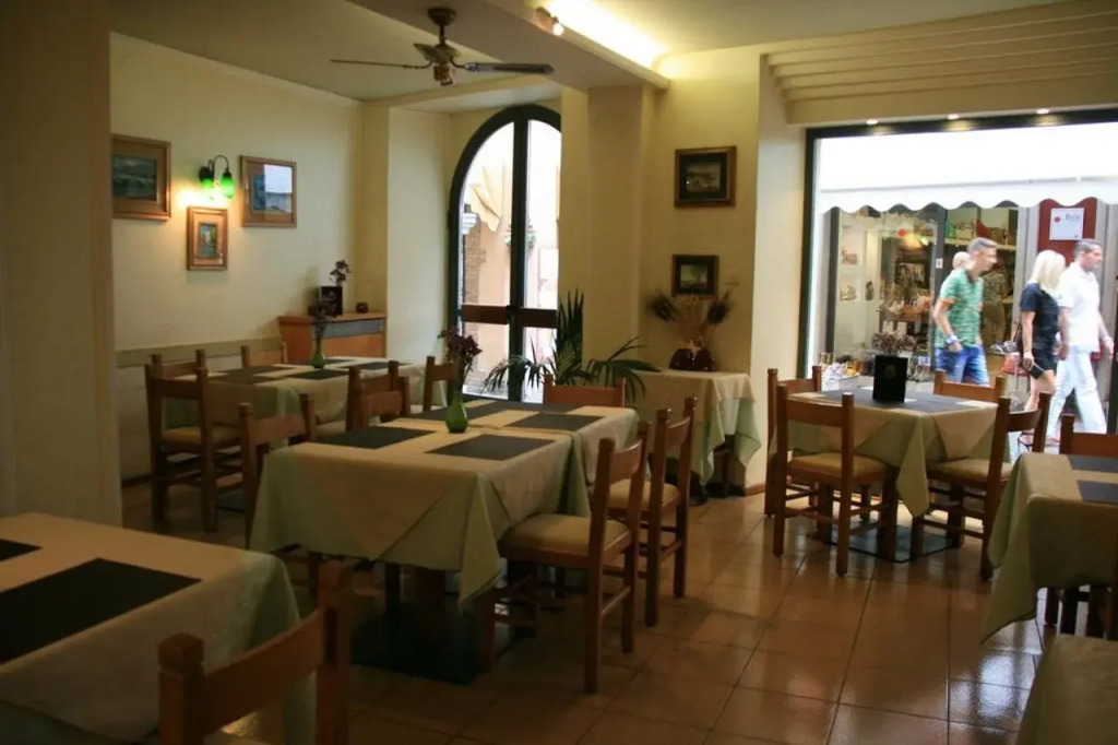 Hotel Modena old town
