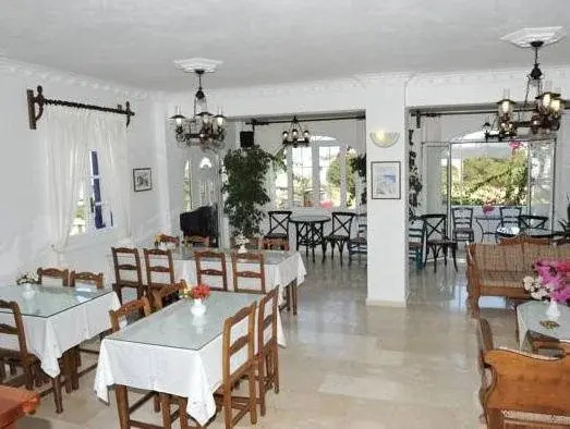 Proteas Hotel