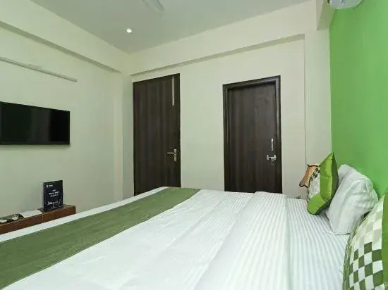 OYO 12534 Bud Rooms