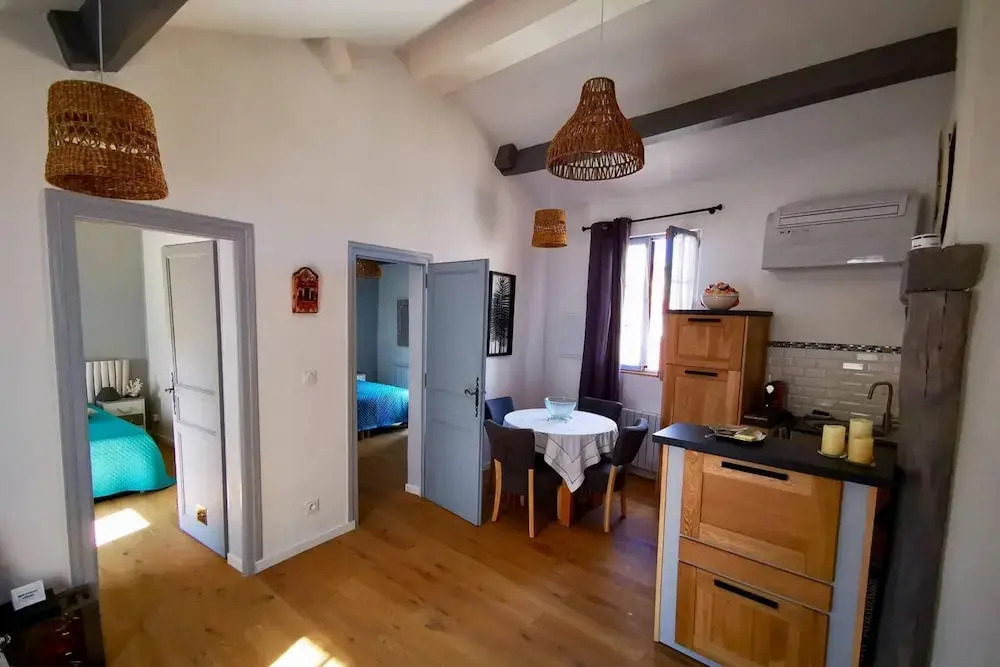 Apartment With 2 Bedrooms in Uzès, With Wonderful City View and Wifi