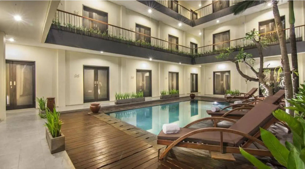 Zuk Hotel