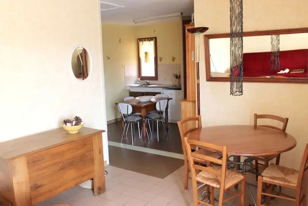 House With one Bedroom in Saint-martin-d'ardèche, With Wonderful Mount