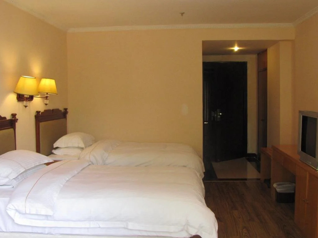 Zhuhai Yujingwan Holiday Hotel
