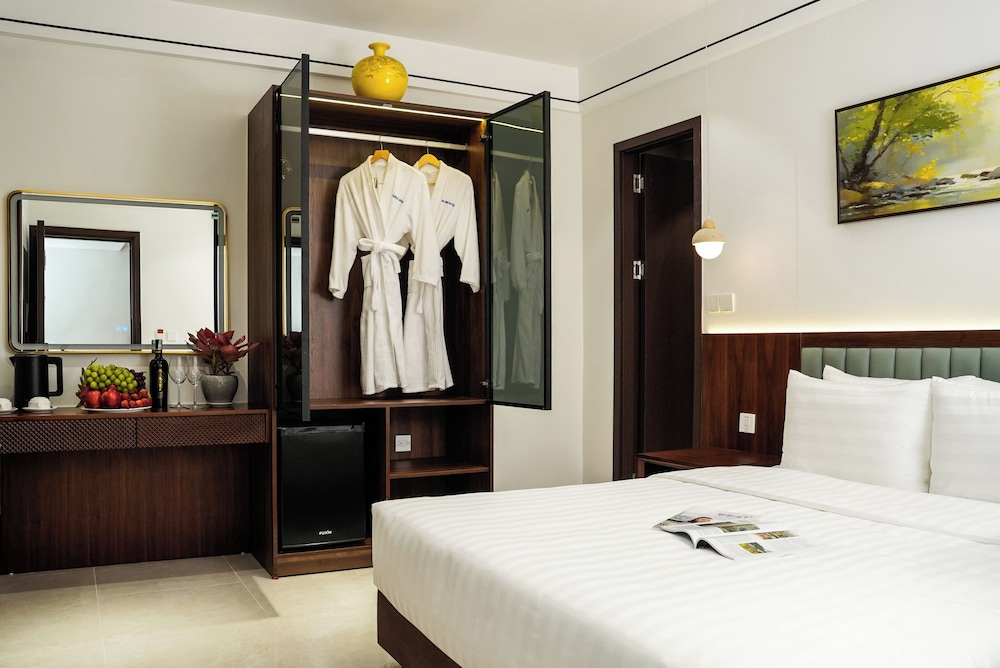 Blubiz Hotel 9