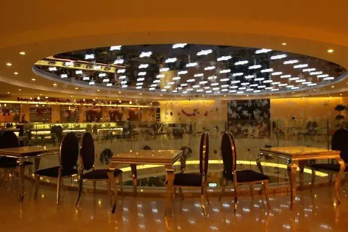 Pinghu Hotel Yichang