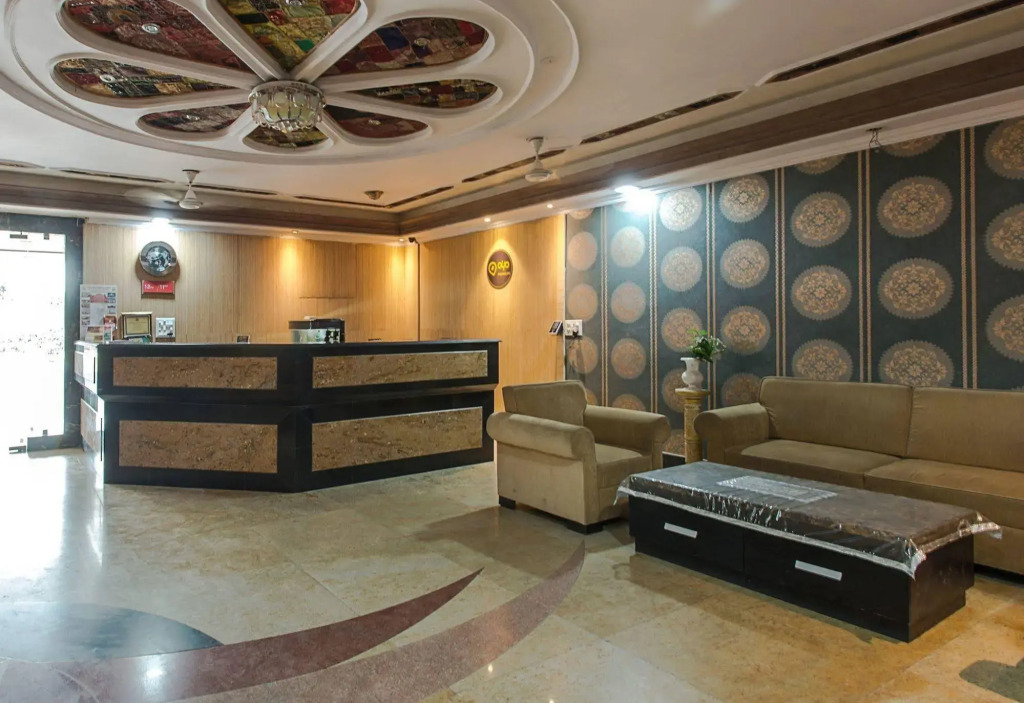 OYO Premium Jaipur Railway Station