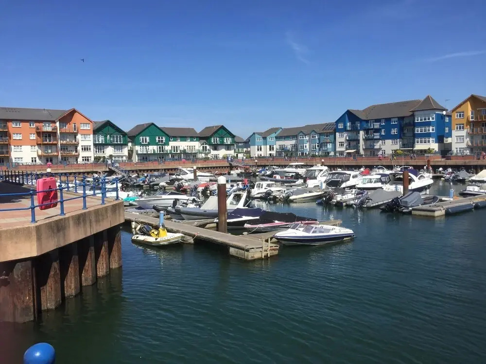 Modern 2 Bedroom Apartment in Central Exmouth