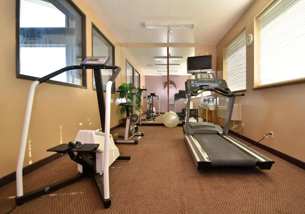 Best Western Sawtooth Inn and Suites